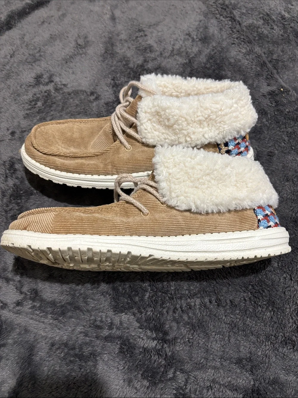 Hey Dude Tan Corduroy Slip-On Shoes with Sherpa Lining - Picture 9 of 9